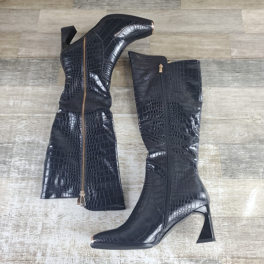 Ninety Union London Womens Knee High Boot Sz 9 Black Crocodile Embossed Side Zip